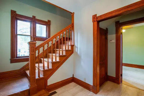 115 Elm St, Mason, MI 48854 photo 4