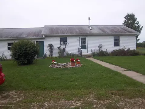 12790 S Bauer Rd, Eagle, MI 48822 photo 1