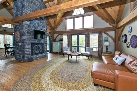 7940 E Cutler Rd, Bath, MI 48808 photo 2