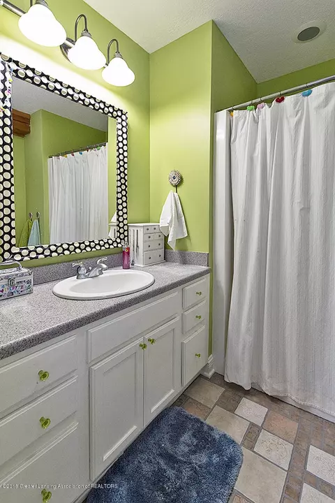 7940 E Cutler Rd, Bath, MI 48808 photo 37