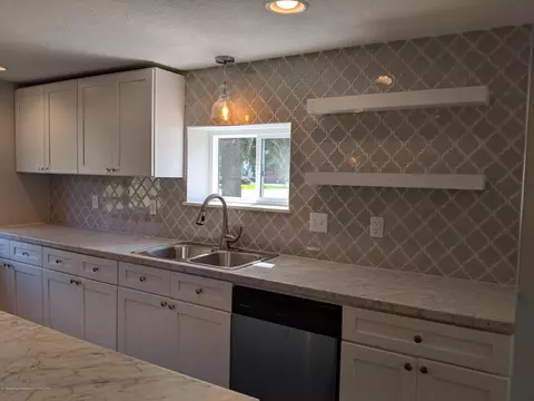 253 Pine St, Dimondale, MI 48821 photo 8