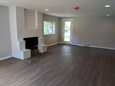 253 Pine St, Dimondale, MI 48821 photo 18