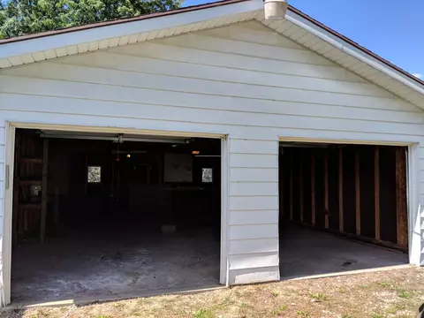 253 Pine St, Dimondale, MI 48821 photo 29