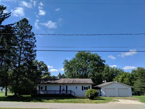253 Pine St, Dimondale, MI 48821 photo 3