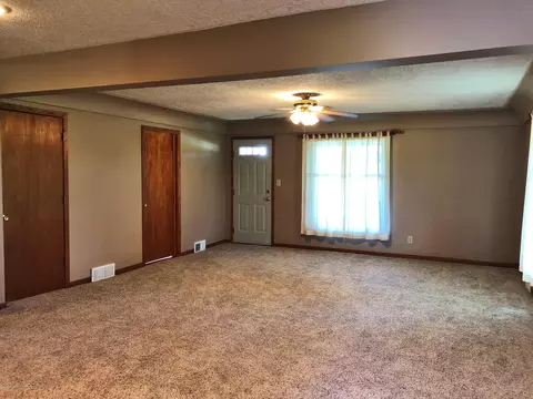 13182 W Howe Rd, Eagle, MI 48822 photo 5
