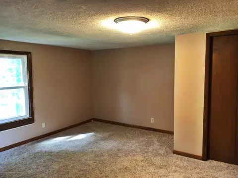13182 W Howe Rd, Eagle, MI 48822 photo 6