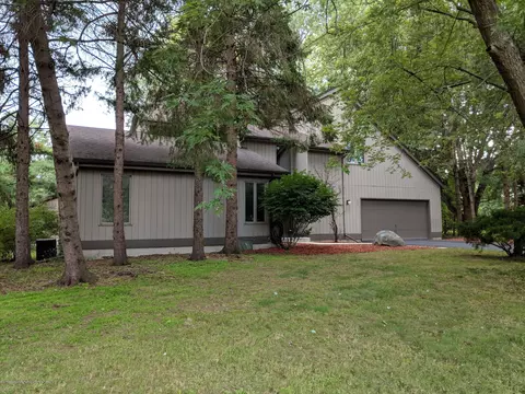 1643 Hatch Rd, Okemos, MI 48864 photo 1