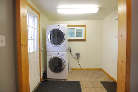 6283 W Howe Rd, Dewitt, MI 48820 photo 12