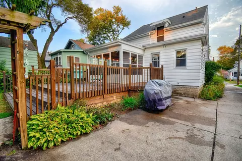 2000 Roberts Ln, Lansing, MI 48910 photo 30