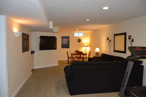 12860 Chartreuse Dr, Dewitt, MI 48820 photo 19