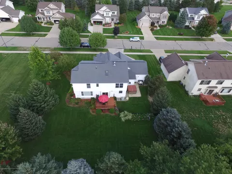 12860 Chartreuse Dr, Dewitt, MI 48820 photo 4