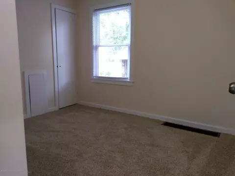 721 E Cavanaugh Rd, Lansing, MI 48910 photo 15