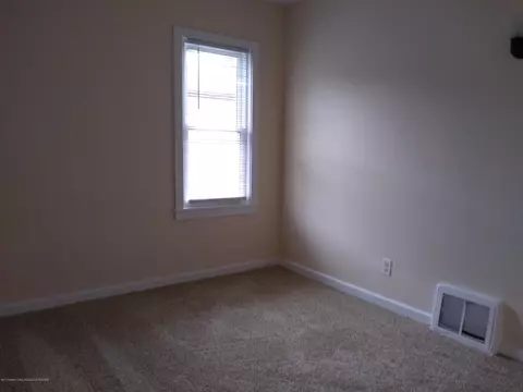 721 E Cavanaugh Rd, Lansing, MI 48910 photo 16