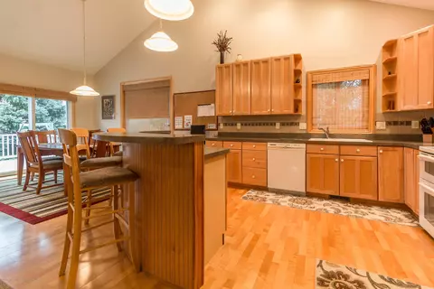 1531 Picadilly Dr, Haslett, MI 48840 photo 4