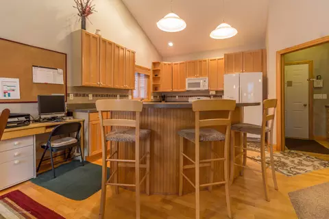 1531 Picadilly Dr, Haslett, MI 48840 photo 5