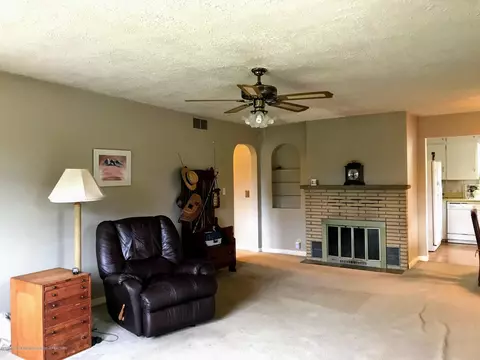 12090 S M 52, Perry, MI 48872 photo 6