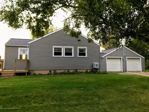 12090 S M 52, Perry, MI 48872 photo 1