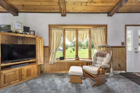 3496 Bath Rd, Perry, MI 48872 photo 7