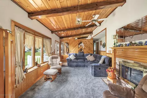 3496 Bath Rd, Perry, MI 48872 photo 5