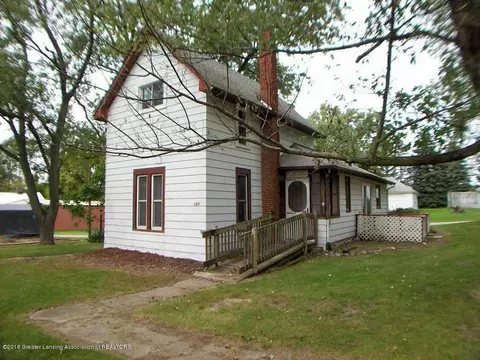 150 W 2nd St, Perry, MI 48872 photo 1