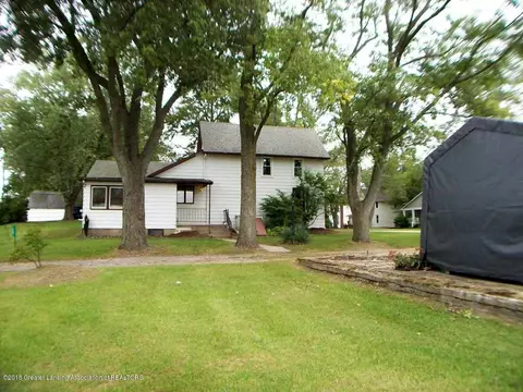150 W 2nd St, Perry, MI 48872 photo 5