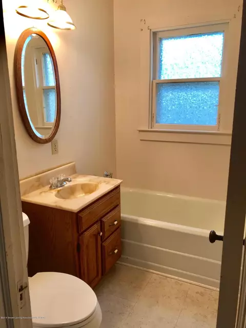 509 Clement Rd, Lansing, MI 48917 photo 22