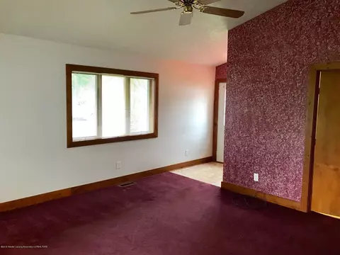 509 Clement Rd, Lansing, MI 48917 photo 17