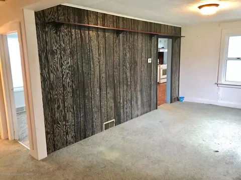 509 Clement Rd, Lansing, MI 48917 photo 10