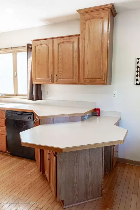 630 N Green St, Perry, MI 48872 photo 19