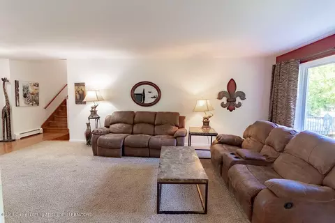 630 N Green St, Perry, MI 48872 photo 12