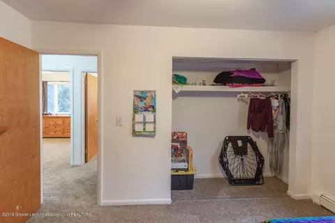 630 N Green St, Perry, MI 48872 photo 27