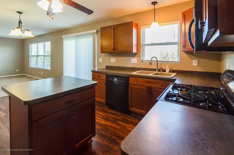 6871 Castleton Dr, Grand Ledge, MI 48837 photo 14