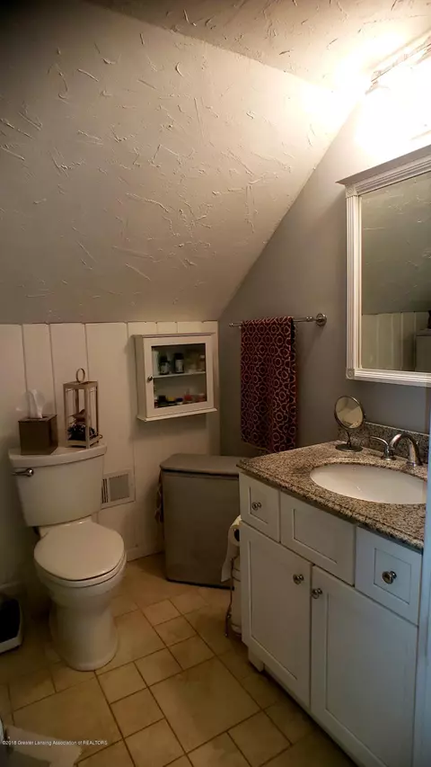 4109 Devonshire Ave, Lansing, MI 48910 photo 10