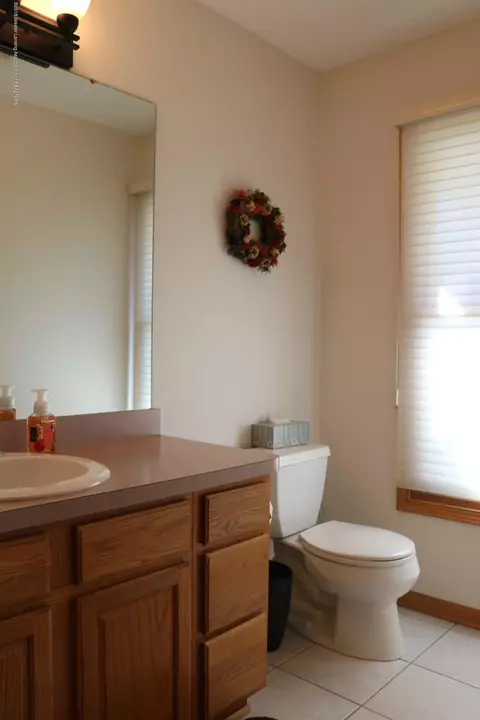 1392 Lacosta Dr, Dewitt, MI 48820 photo 8
