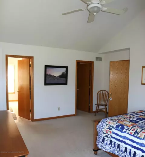 1392 Lacosta Dr, Dewitt, MI 48820 photo 11