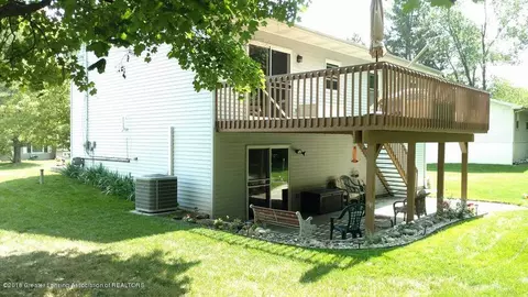 510 Cherry St, Dewitt, MI 48820 photo 13
