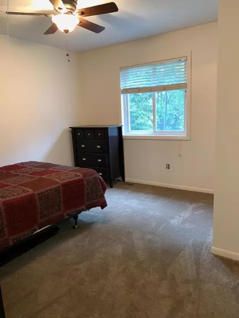 1621 Larkwood Dr, Dewitt, MI 48820 photo 17