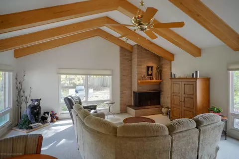 1304 Maycroft Rd, Lansing, MI 48917 photo 16