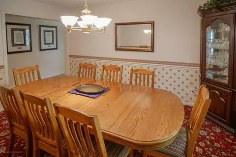 1304 Maycroft Rd, Lansing, MI 48917 photo 22