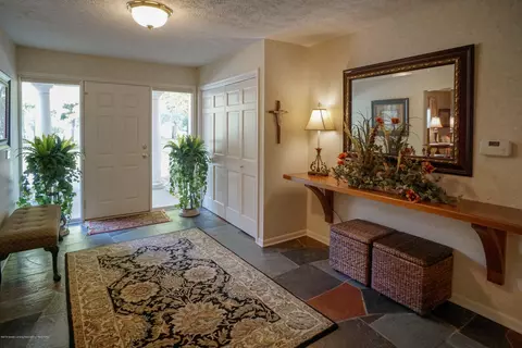 1304 Maycroft Rd, Lansing, MI 48917 photo 7