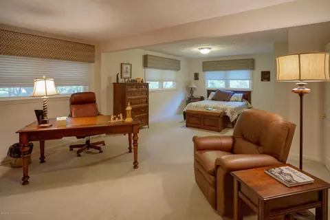 1304 Maycroft Rd, Lansing, MI 48917 photo 27