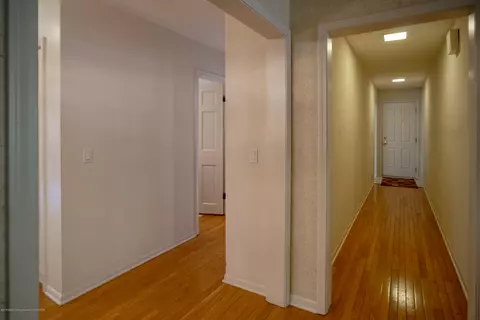 1304 Maycroft Rd, Lansing, MI 48917 photo 24