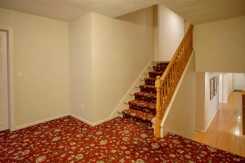 1304 Maycroft Rd, Lansing, MI 48917 photo 31