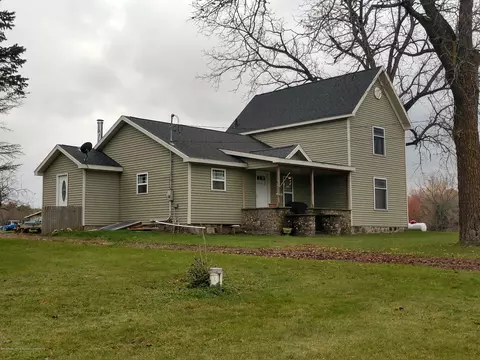 6630 Sleight Rd, Bath, MI 48808 photo 2