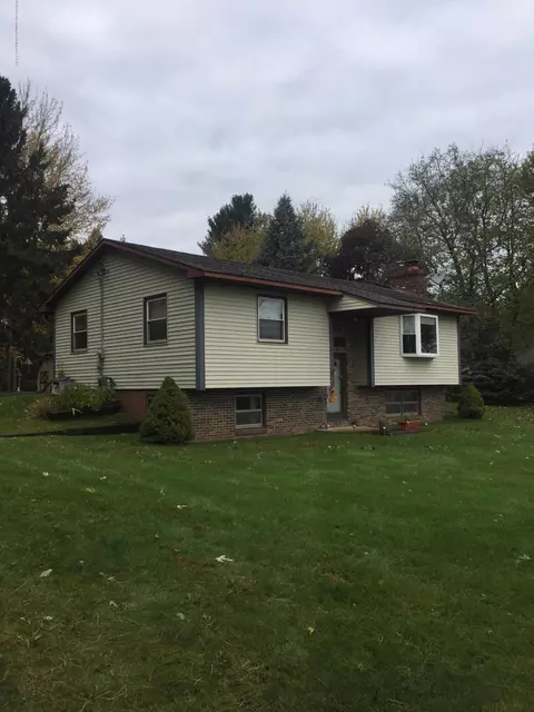 15000 Myers Rd, Dewitt, MI 48820 photo 1