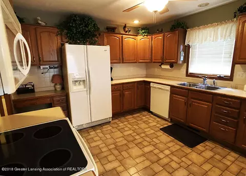 8530 Doe Pass, Lansing, MI 48917 photo 17