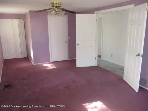 3944 Windward Dr, Lansing, MI 48911 photo 9