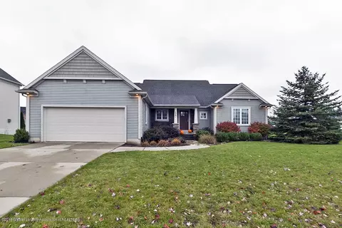 1261 Lobelia Ln, Dewitt, MI 48820 photo 2