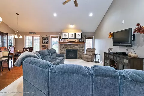 1261 Lobelia Ln, Dewitt, MI 48820 photo 6