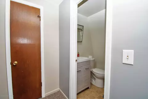 1092 E Taft Rd, Saint Johns, MI 48879 photo 13